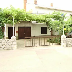 House Krk Guest house